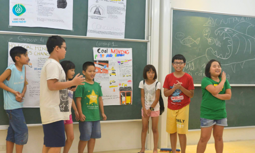 Trại hè STEM giúp trẻ rèn luyện kỹ năng thuyết trình, nghiên cứu 